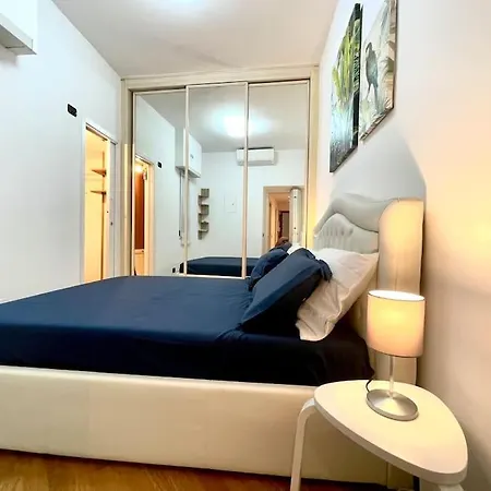 Colosseum Charming *